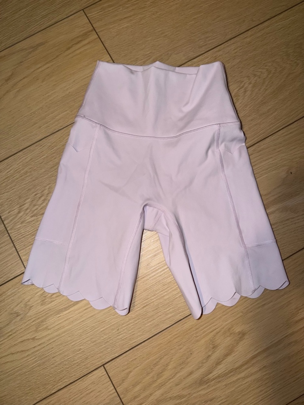 aerie Scalloped Hem High-Waist Bike Shorts in Light Pink